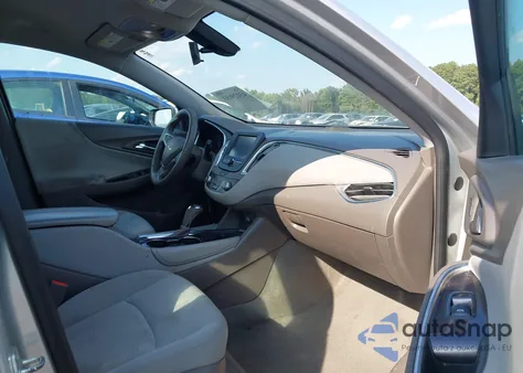 2018 Chevrolet Malibu Lt z USA, uszkodzony, nr VIN 1G1ZD5ST3JF200667